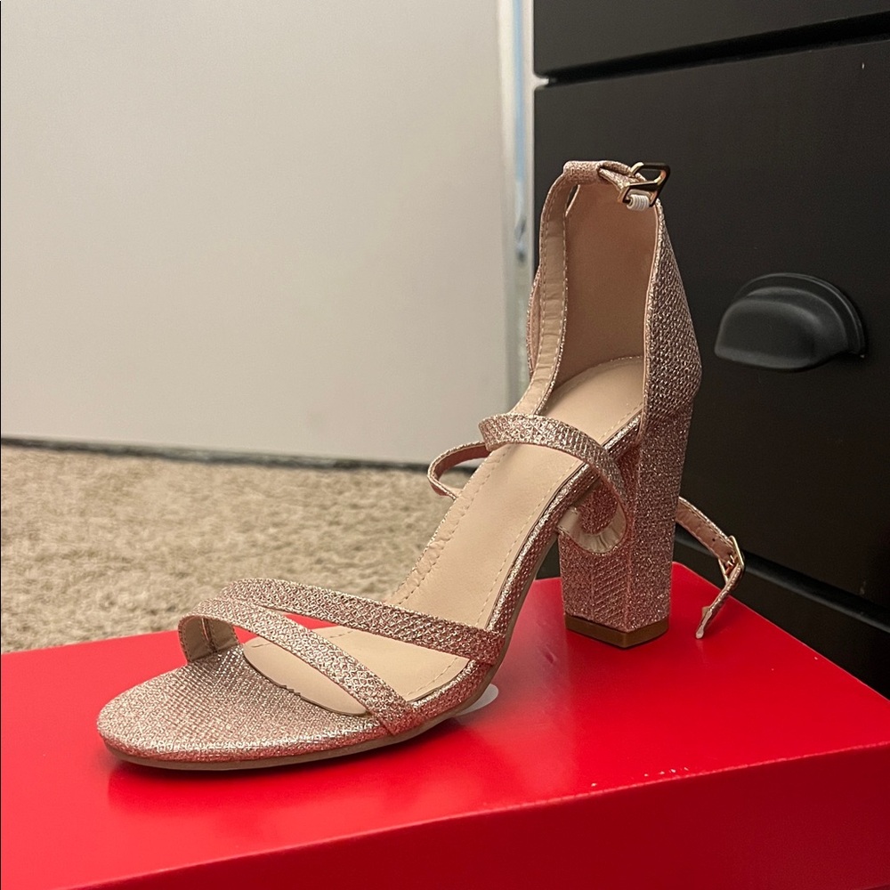 Elegant Glitter Block Heel Sandals